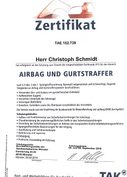 Zertifikat Airbag und Gurtstraffer